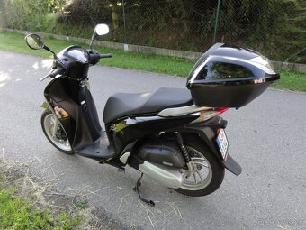 Honda Sh 150,najeto pouze 6 850 km, TOP STAV, STK do 05/2029 - 3