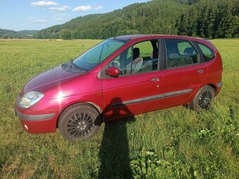 Renault scenic 1.4 - 3