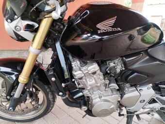Honda Hornet CB600F - 3