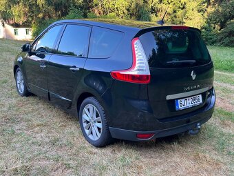 Renault Grand Scénic III 2.0 dCi 118kW - 3