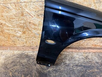 PRAVÝ PŘEDNÍ BLATNÍK JAGUAR S-TYPE - 3