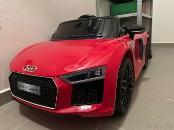 Elektrické autíčko Audi R8 Spyder (2-8 let, do 30 kg) - 3