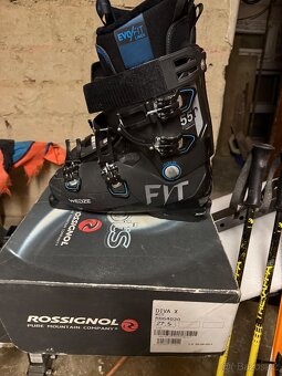 Prodám lyže různé velikosti - 3