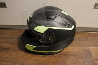 Helma na motorku - 3