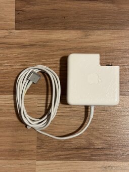 MacBook Pro (Retina, 13-inch, Early 2015) - 3