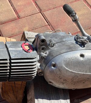 Motor Jawa 50 typ 05 1964 vzacny typ se stitkem - 3