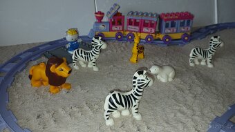 Vláček Hello Kitty se zvířátky dle fotek - 3