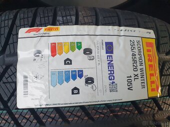 ZIMNÍ PNEU PIRELLI ..255/45/20...4KS - 3