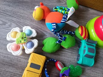 Set hraček pro malé děti - 3