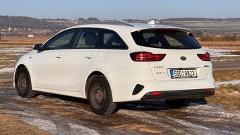 Kia Ceed 1.6 CRDI 100 KW, Kombi, ČR, DPH - 3