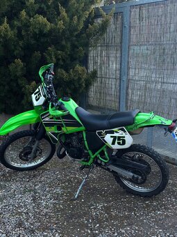 Kawasaki kmx 125 - 3