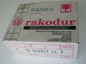 Prodám keramickou dlažbu Rakodur 20x10cm - 3