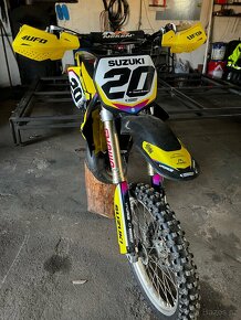 Suzuki RM 125 2008 po renovaci - 3