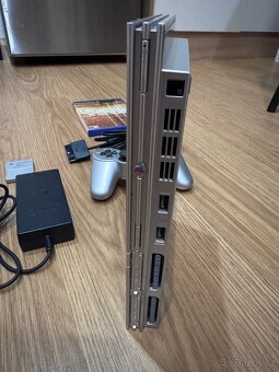SONY PLAYSTATION 2 SLIM. - 3