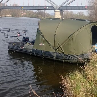 Člun Raptor 470X Wide ALU Green + přístřešek - 3