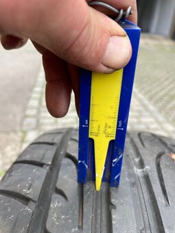 Letni pneu 215/45/16 - 3