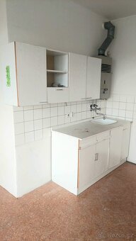 Kuchyňská linka, bílá - 3