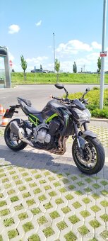 Kawasaki Z900 - 3