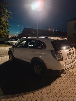 Chevrolet Captiva 2,0 TDI 98 kW rok 2010 - 3