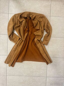 Kabátek hořčicové barvy - 3