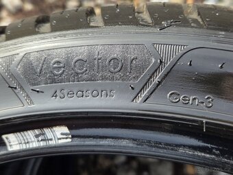 2ks pěkných celoročních pneu Goodyear 225/40/18 - 3