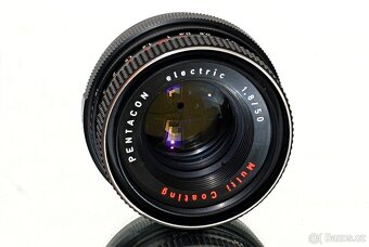 Pentacon RED MC 1,8/50 M42 Red White TOP STAV - 3