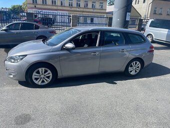 PEUGEOT 308 SW ALLURE 1.2i 96 KW Pure-Tech ČR 2015 - 3