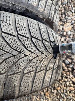 235/55/17 - Nexen zimní pár pneu - 3