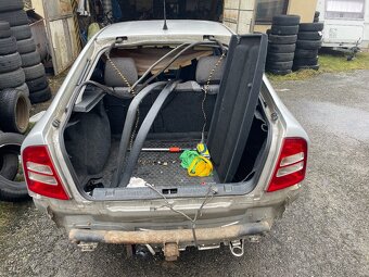 Škoda Octavia 1.6 75kw - 3