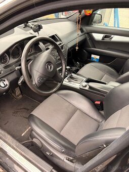 Mercedes benz w204 amg - 3