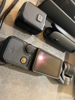 DJI Osmo Pocket 3 Creator Combo - 3
