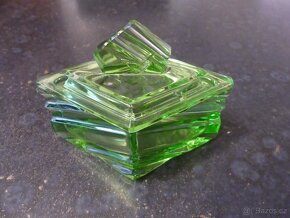 Masivní popelník ze zeleného skla s víčkem - 3
