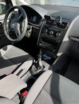 VW Touran 1.4TSI 110kw - úsporný rodinný vůz - 3