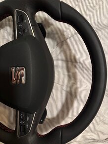 Nový volant Seat FR s pádly řazení - 3