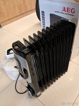Olejový radiátor AEG 2500 W nový - 3