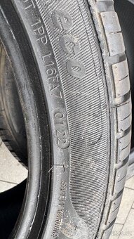 Prodam 2x letni pneu 245/40R18 - 3