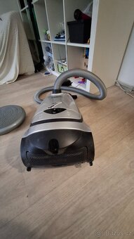 nefunkční vysavač Samsung SC6260 - 3