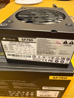 Prodám Zdroj Corsair SF750 platinum - 3