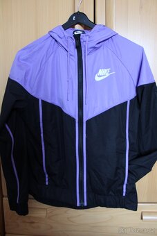 slabá bunda Nike vel. S - 3