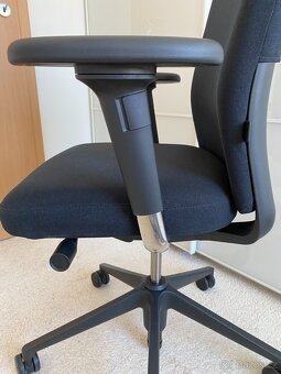Kancelářská židle - Vitra ID Soft PC 25000,- NOVÁ - 3