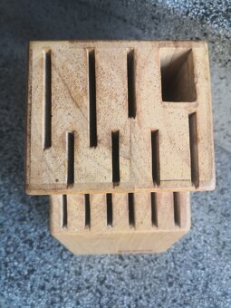 Blok na nože - 3