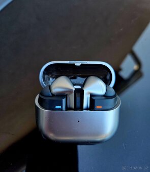 Sluchátka Samsung Galaxy Buds3 Pro - 3