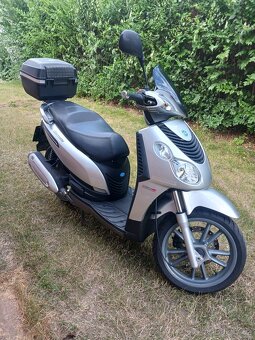 Piaggio - 3
