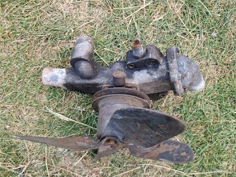 Vodní pumpa škoda Spartak Felicia octavia - 3