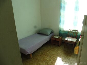 pronájem samostatného pokoje s vlastním sociálním zařízením - 3