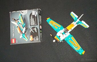 LEGO 42117 TECHNIC – ZÁVODNÍ LETADLO 2v1 - 3