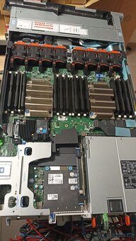 Dell R640 1U 10SFF(8NVME), 2x Xeon Gold 4110 - 3