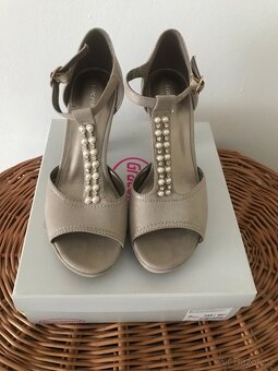 Letní páskové střevíčky 38 - 3