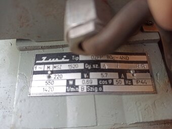 Prodám elektromotor 220V - 3