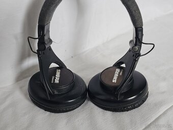 Sluchátka Shure SRH 440 - 3